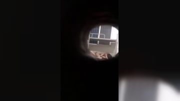 偷拍室友打炮~看他们打得火热让我好生羡慕~