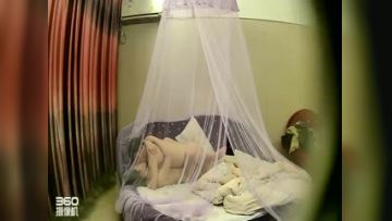 酒店偷拍小伙开着高音量狂草小女友干爽后妹子坐上来自己动