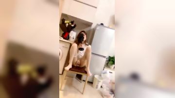 一只奶包特选精彩直播极品自慰第二场特选精彩直播六月二十二号