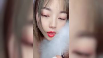 可爱的小辣椒特选精彩直播诱惑七月三十号