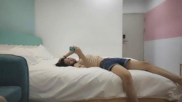 找高中女生巨乳妹开房间 果然学生妹身体就是好插