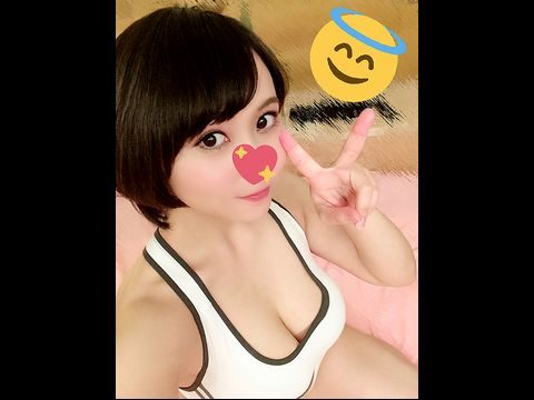 FC2PPV-1103513 【个人撮影】爆乳エステティシャン あきほちゃん 24歳 のド迫力Ｈカップをオイルまみれで逆マッサージ！软乳とマンコをトロットロにしてオチンポ恳愿イキまくり中出しＳＥＸ！