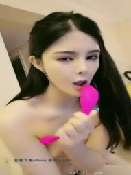 CINY 高颜值极品身材的白嫩小萝莉 全裸诱惑 特写BB 道具自慰 (2)