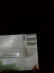 真实偸拍冒着风险隔窗拍邻居家少妇洗澡身材不错阴毛性感太刺激了