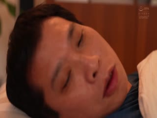 我只能被玩乐和变成伊拉玛肉小便池的妻子